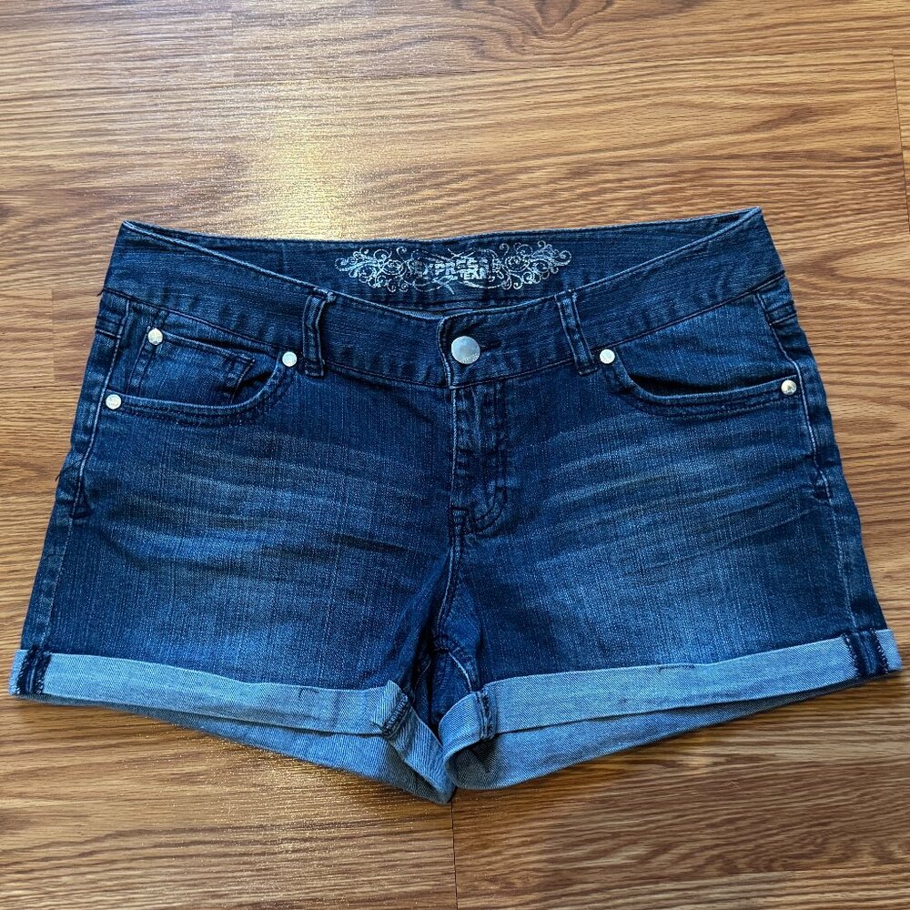 Express Low Rise Jean Shorts